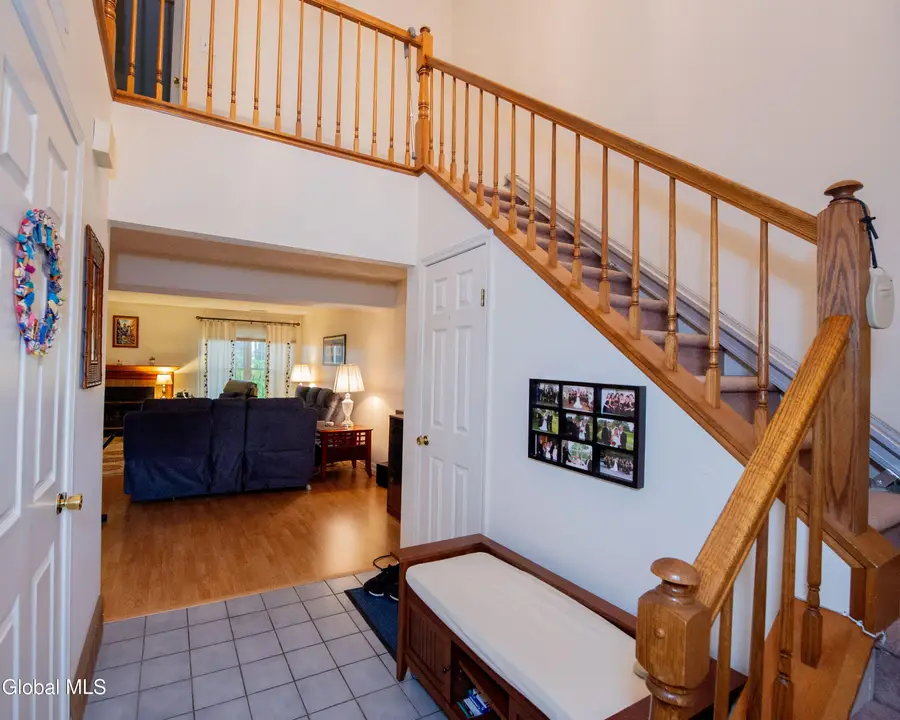 92 Commonwealth Drive, Bethlehem, NY 12077 - #3