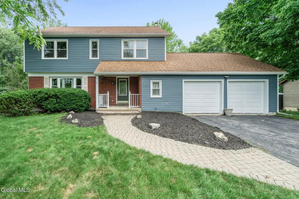 4 Carlyle Court, Malta, NY 12019 - #1