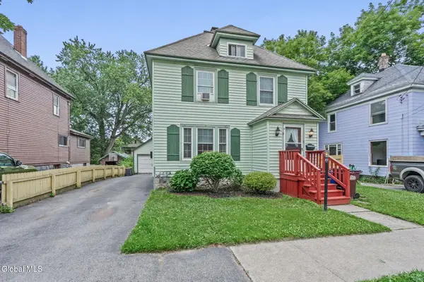 11 Alexander Street, Gloversville, NY 12078