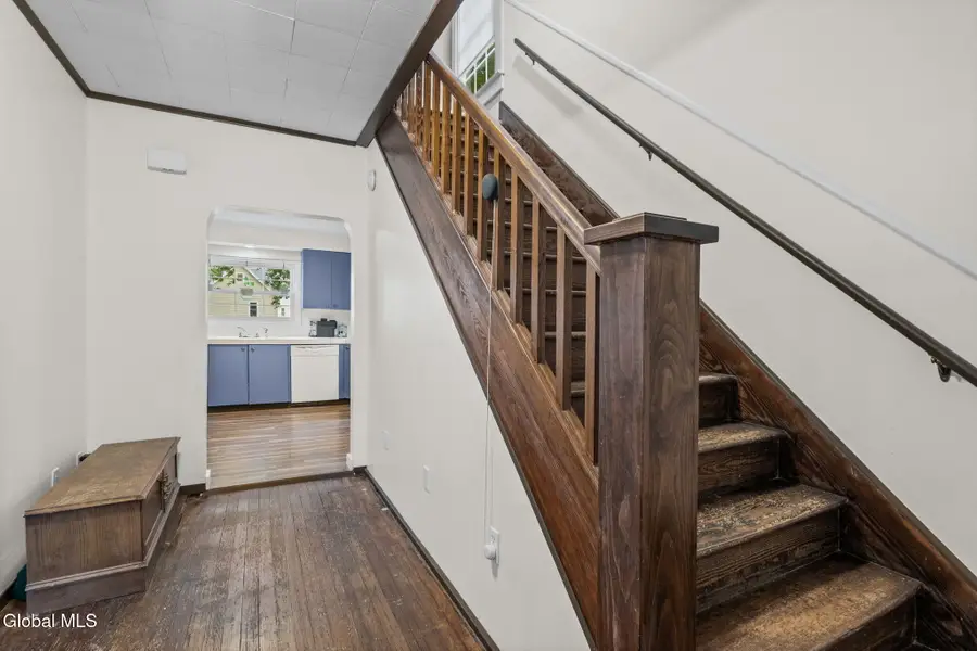 11 Alexander Street, Gloversville, NY 12078 - #3
