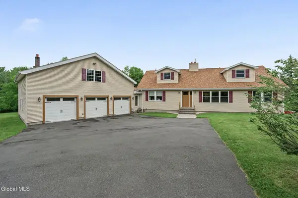 1567 Best Road, East Greenbush, NY 12144
