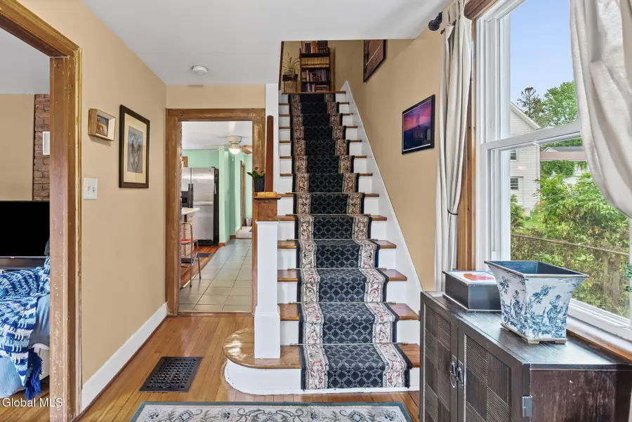 24 Vandenburgh Avenue, Troy, NY 12180 - #2