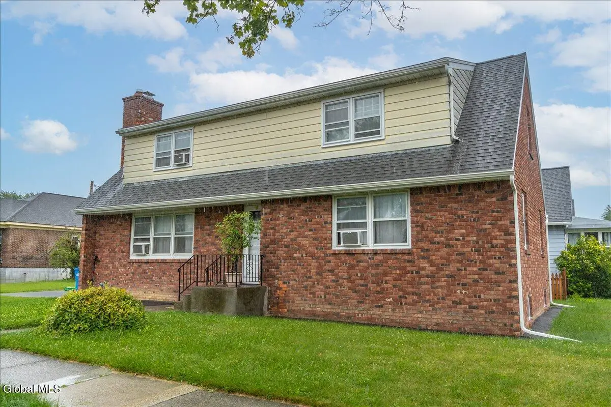 39 Dartmouth Street, Albany, NY 12209 - #1