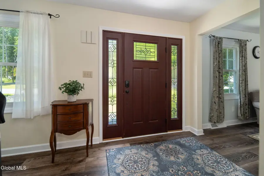 20 Bellflower Road, Ballston Spa, NY 12020 - #3