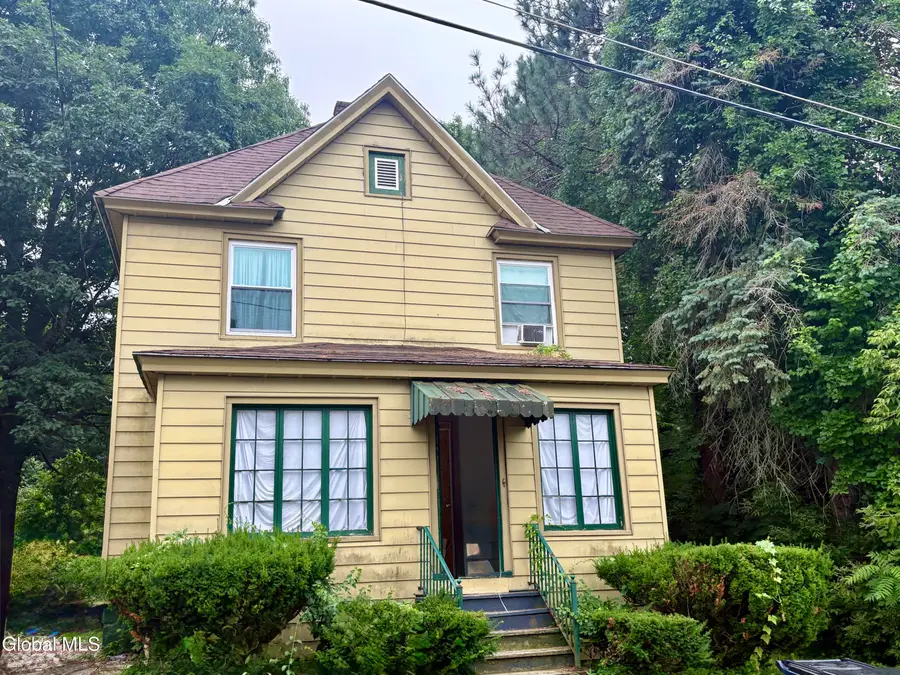 36 Eagle Street, Gloversville, NY 12078 - #3