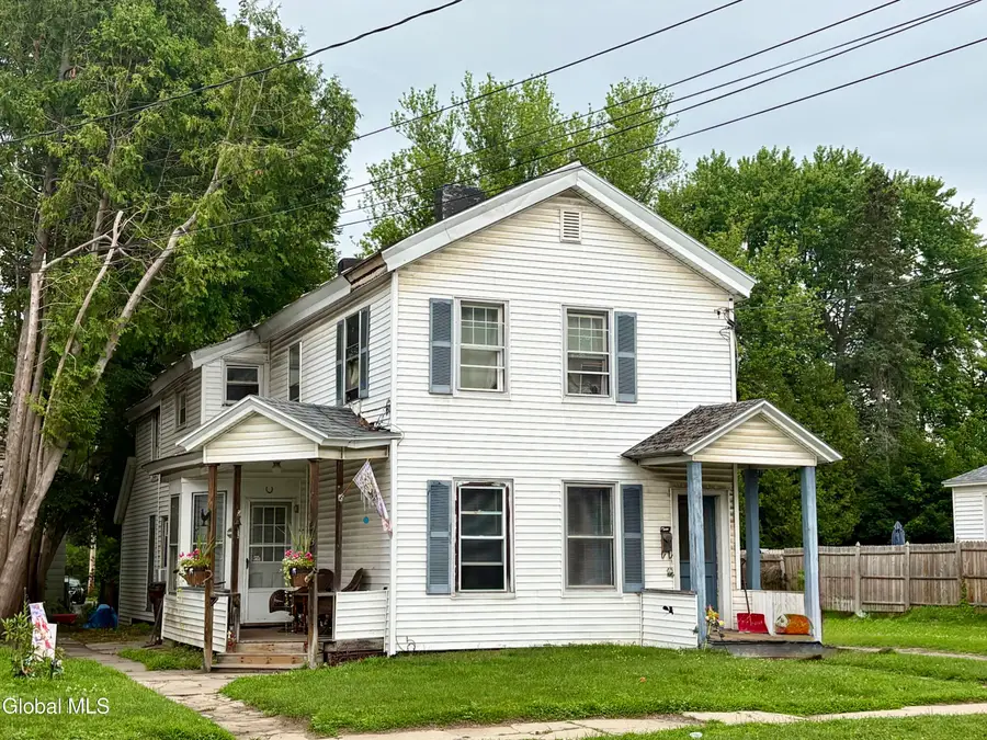 13 E 8th Avenue, Gloversville, NY 12078 - #3