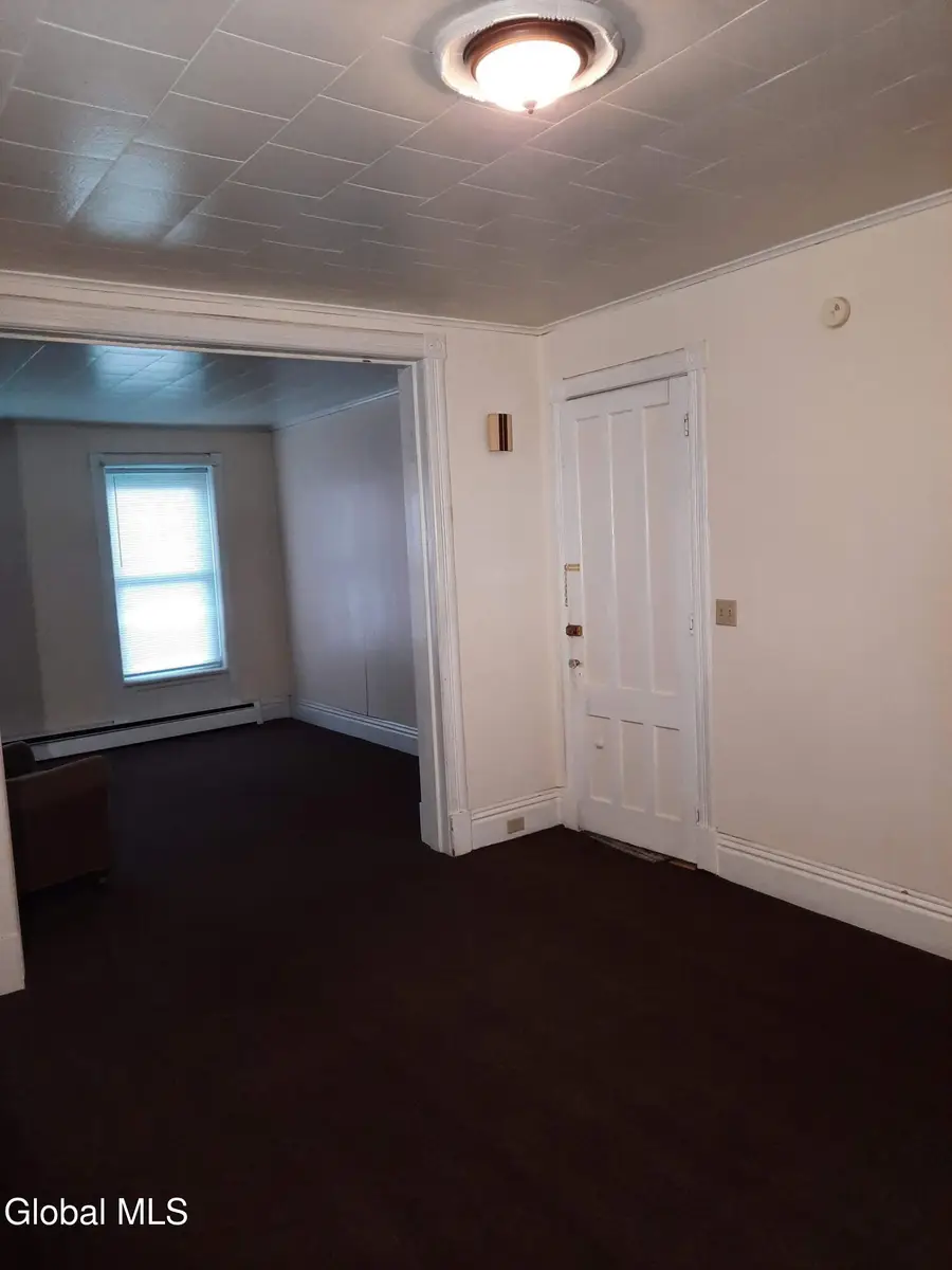 1622 4th Avenue, Watervliet, NY 12189 - #3