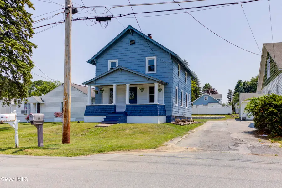 32 Fullerton Avenue, Colonie, NY 12304 - #2