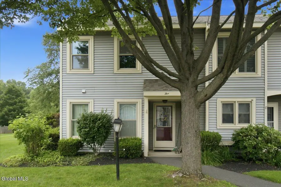 5 Minuteman Court, Halfmoon, NY 12065 - #3