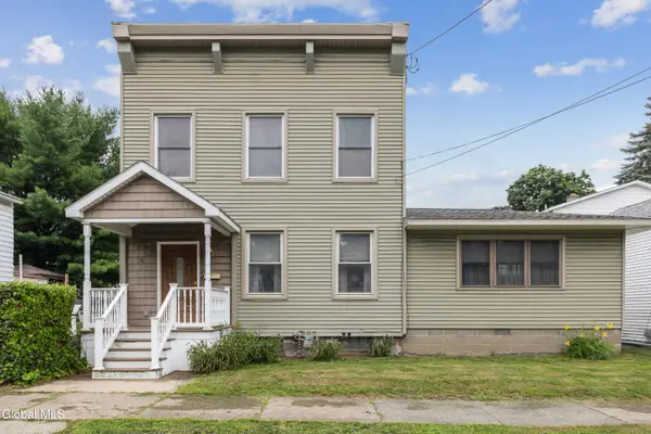 29 Washington Avenue, Waterford, NY 12188