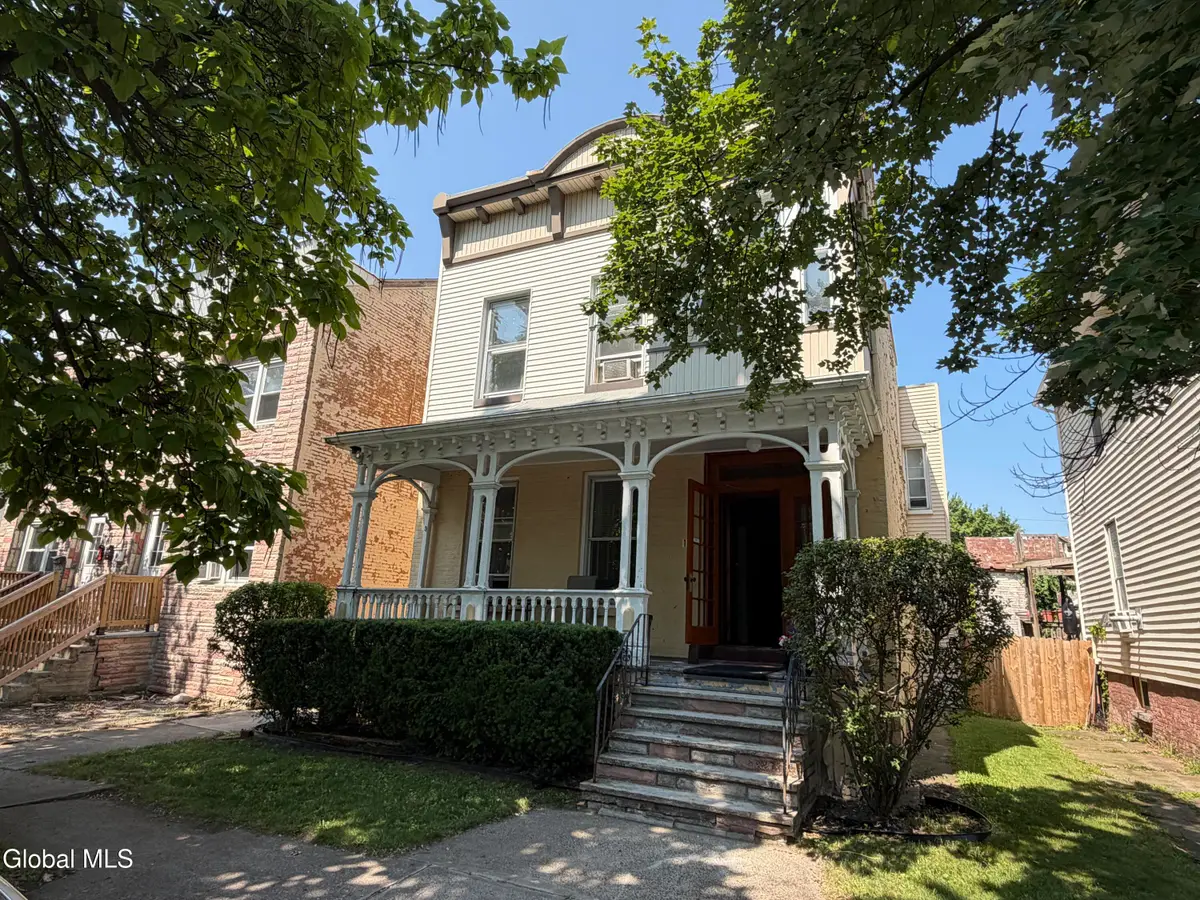 1611 3rd Avenue, Watervliet, NY 12189 - #1