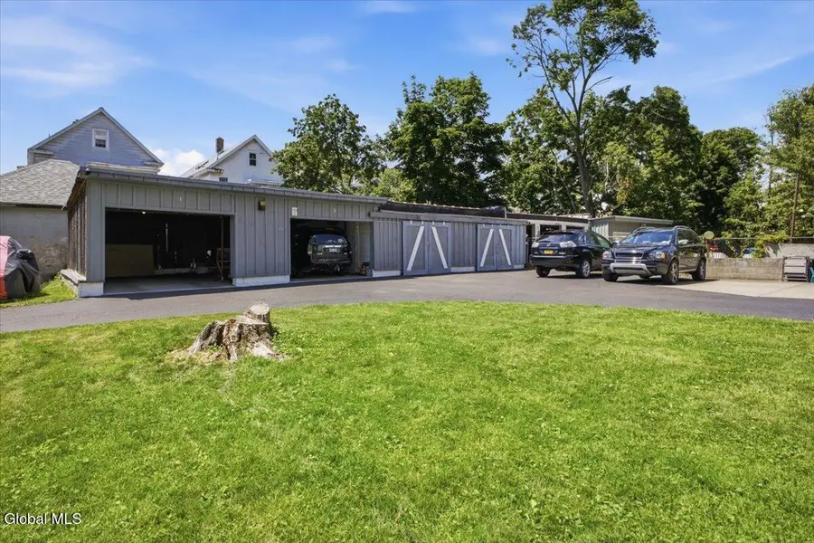 20 Alden Avenue, Albany, NY 12209 - #3