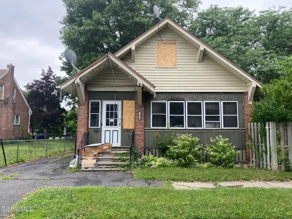 1517 Avenue A, Watervliet, NY 12189 - #1