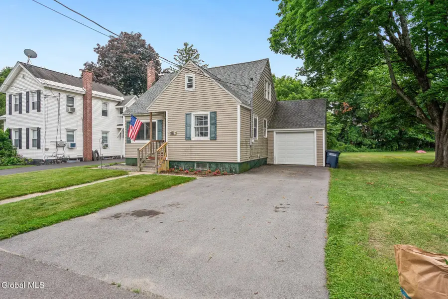 19 Knickerbocker Street, Ballston Spa, NY 12020 - #3