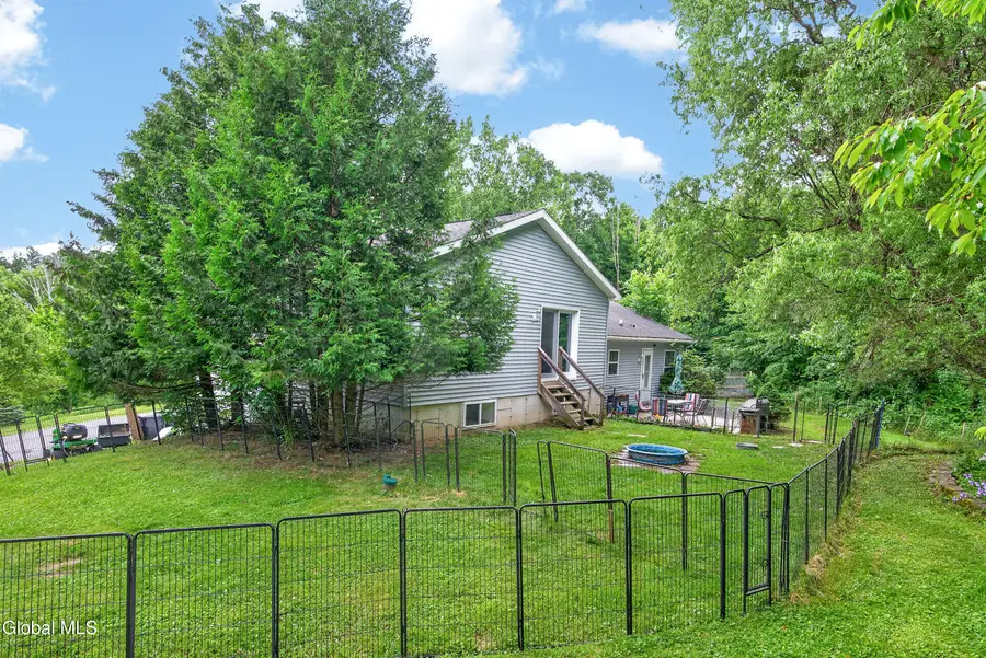 67 Higgins Road, North Greenbush, NY 12198 - #3