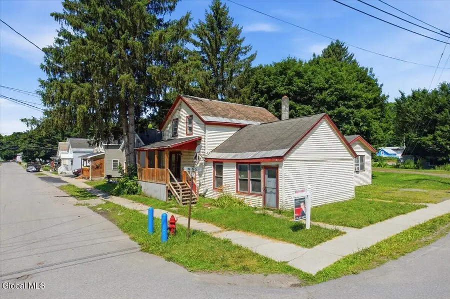 27-29 Taylor Street, Fort Edward, NY 12828 - #3