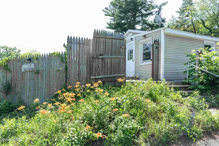17 Katherine Road, Albany, NY 12205 - #3