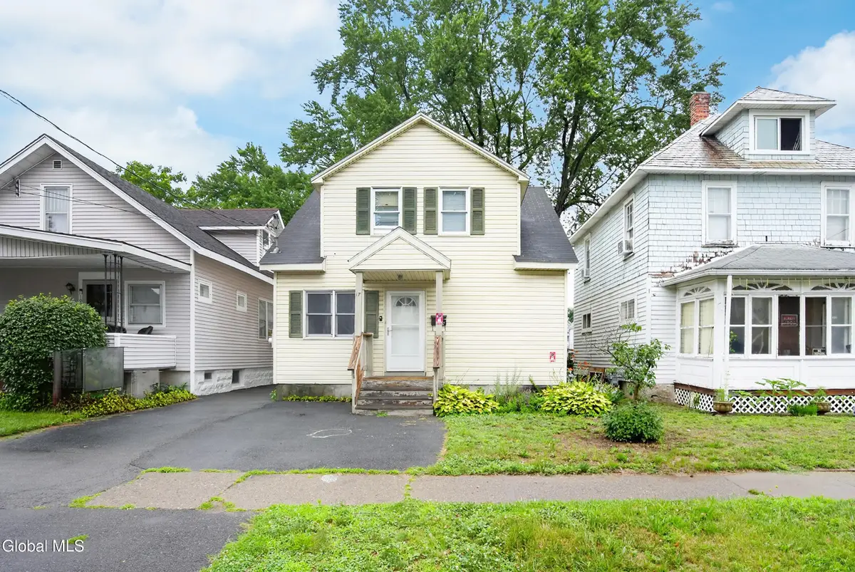 17 Frank Street, Schenectady, NY 12304 - #1