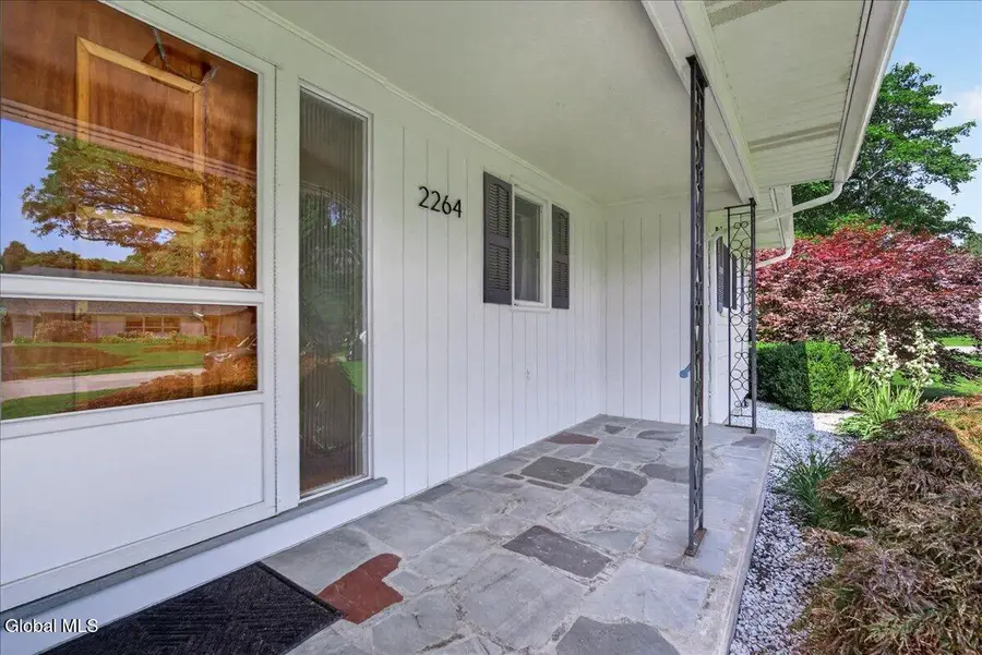 2264 Preisman Drive, Niskayuna, NY 12309 - #3