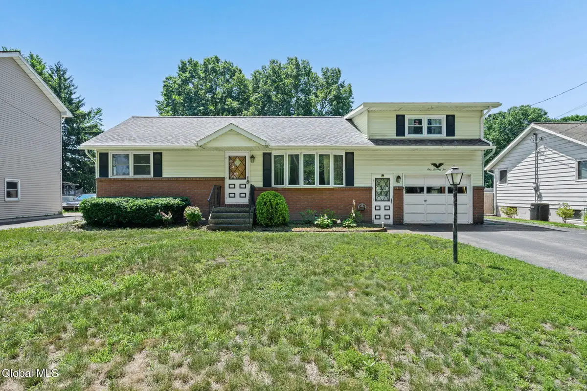 172 Dahlia Street, Rotterdam, NY 12306 - #1