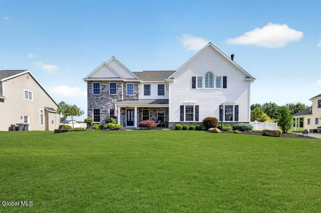 13 Peacham Road, Colonie, NY 12189 - #1
