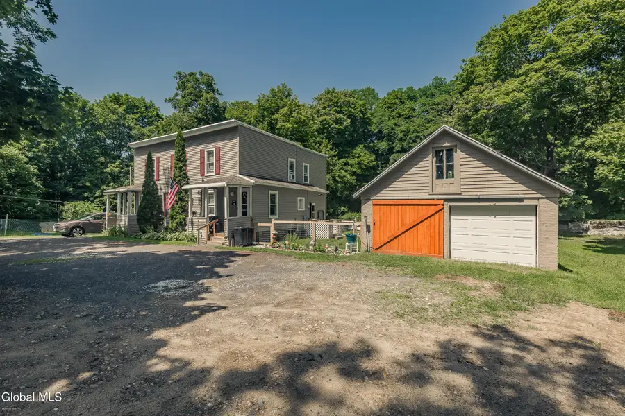 22-24 Hewitt Street, Amsterdam, NY 12010 - #2