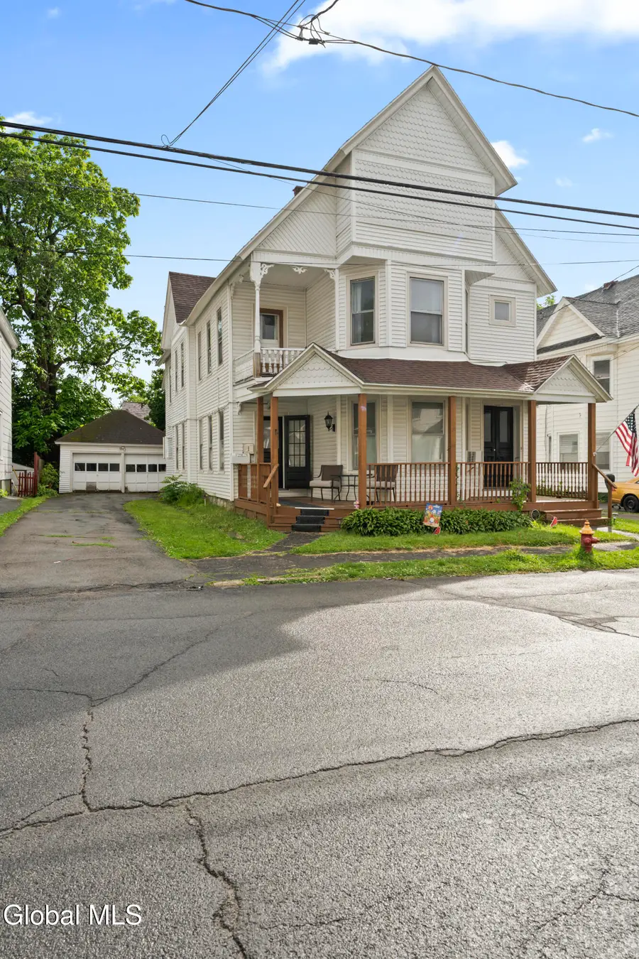 16 Lincoln Avenue, Amsterdam, NY 12010 - #2