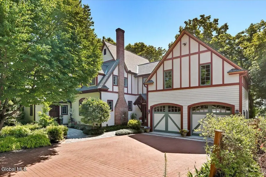 674 Crescent Avenue, Saratoga Springs, NY 12866 - #2