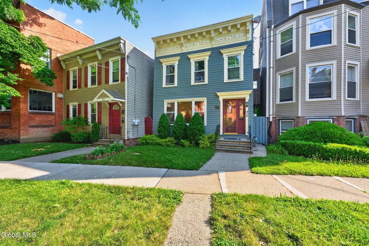 21 Western Avenue, Albany, NY 12203 - #1