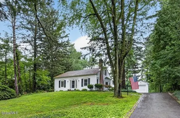 61 Upper Loudon Road, Colonie, NY 12211