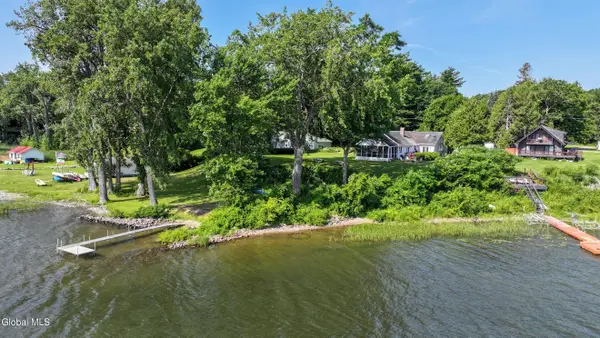 6 Berry Patch Lane, Crown Point, NY 12928