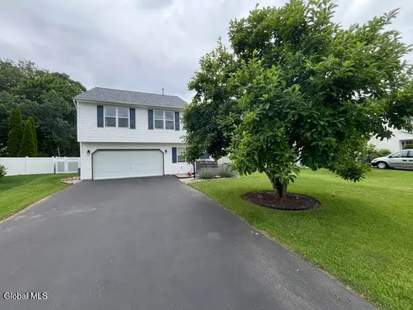 1104 Regal Court, Glenville, NY 12302