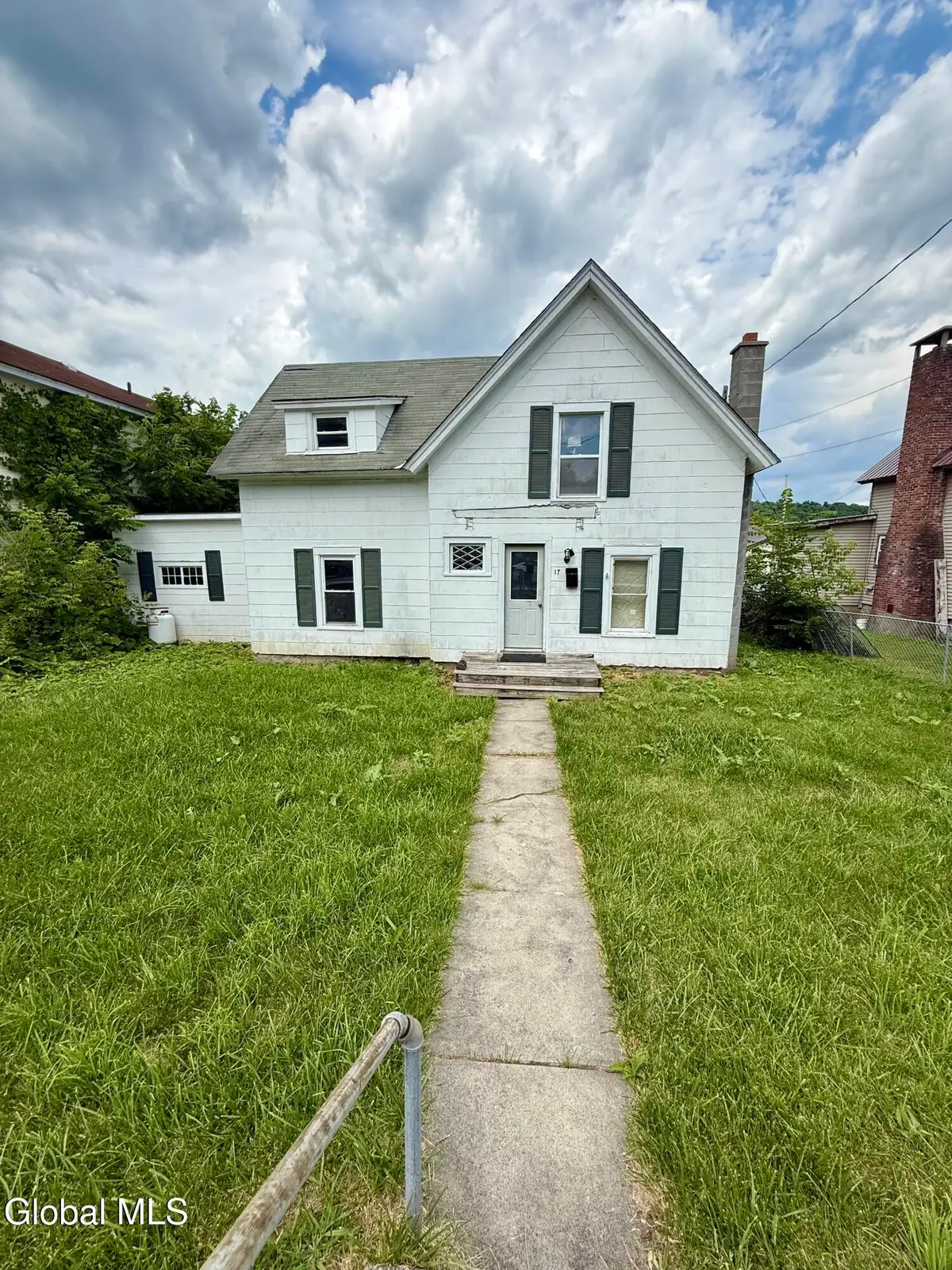 17 Algonkin Street, Ticonderoga, NY 12883 - #1