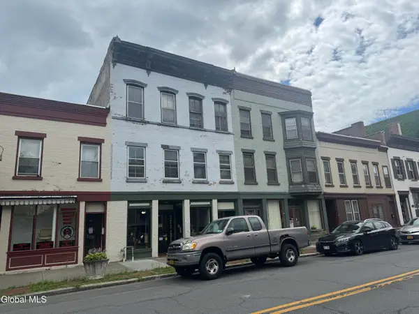 616 Second Avenue, Troy, NY 12182