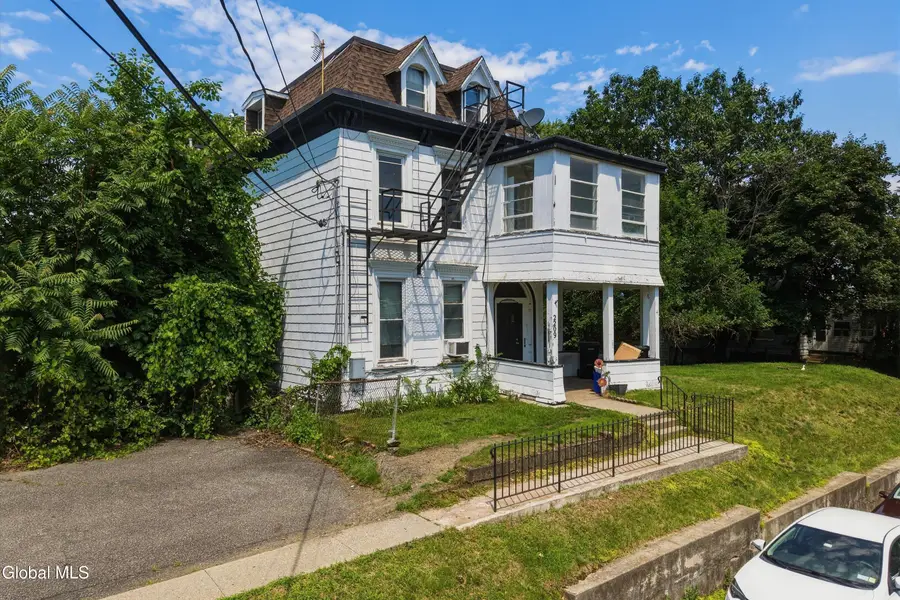 2209 16th Street, Troy, NY 12180 - #2