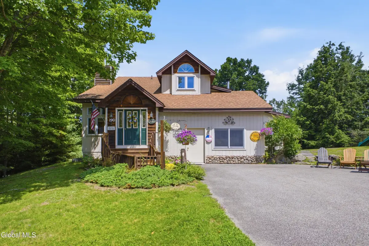 190 Kingsley Ln Ext, Chester, NY 12817 - #1