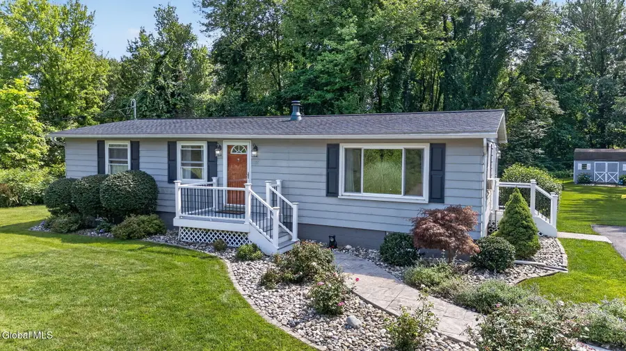 32 Tabor Road, Halfmoon, NY 12118 - #3