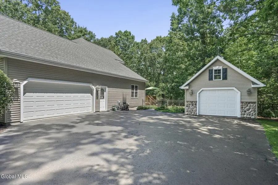 85 Chadwycke Court, Schodack, NY 12184 - #3