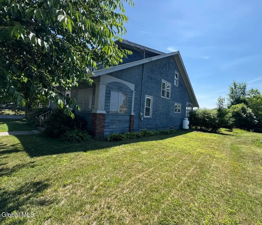 14 Library Avenue, Warrensburg, NY 12885 - #2