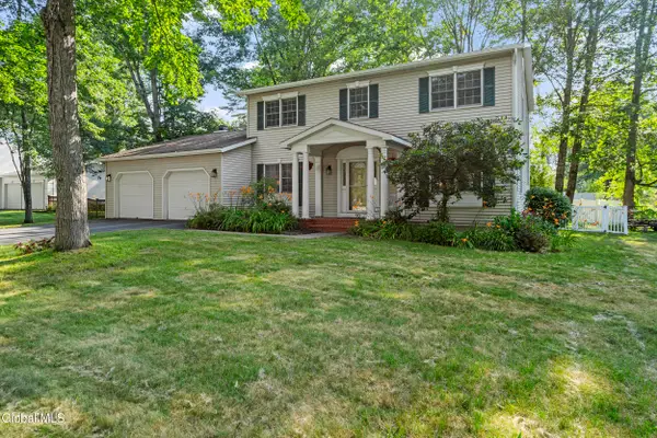 10 Tiffany Place, Saratoga Springs, NY 12866