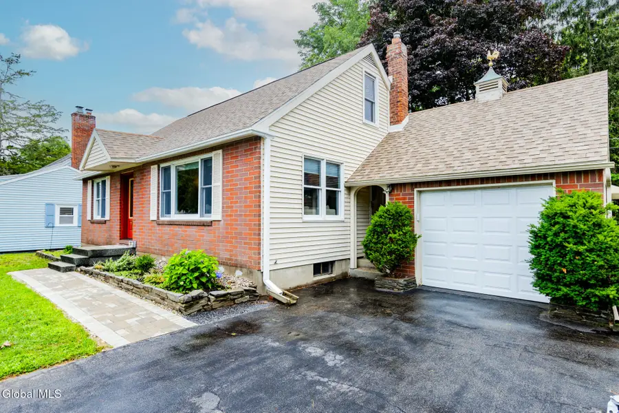 11 Forest Drive, Colonie, NY 12205 - #2