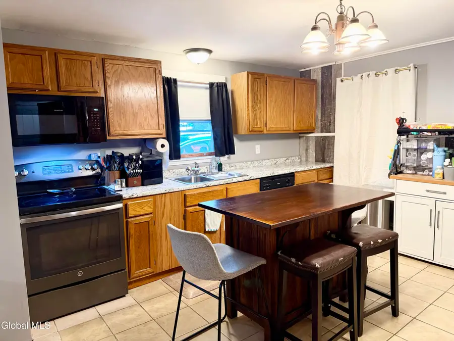 6 Mechanic Street, Corinth, NY 12822 - #3