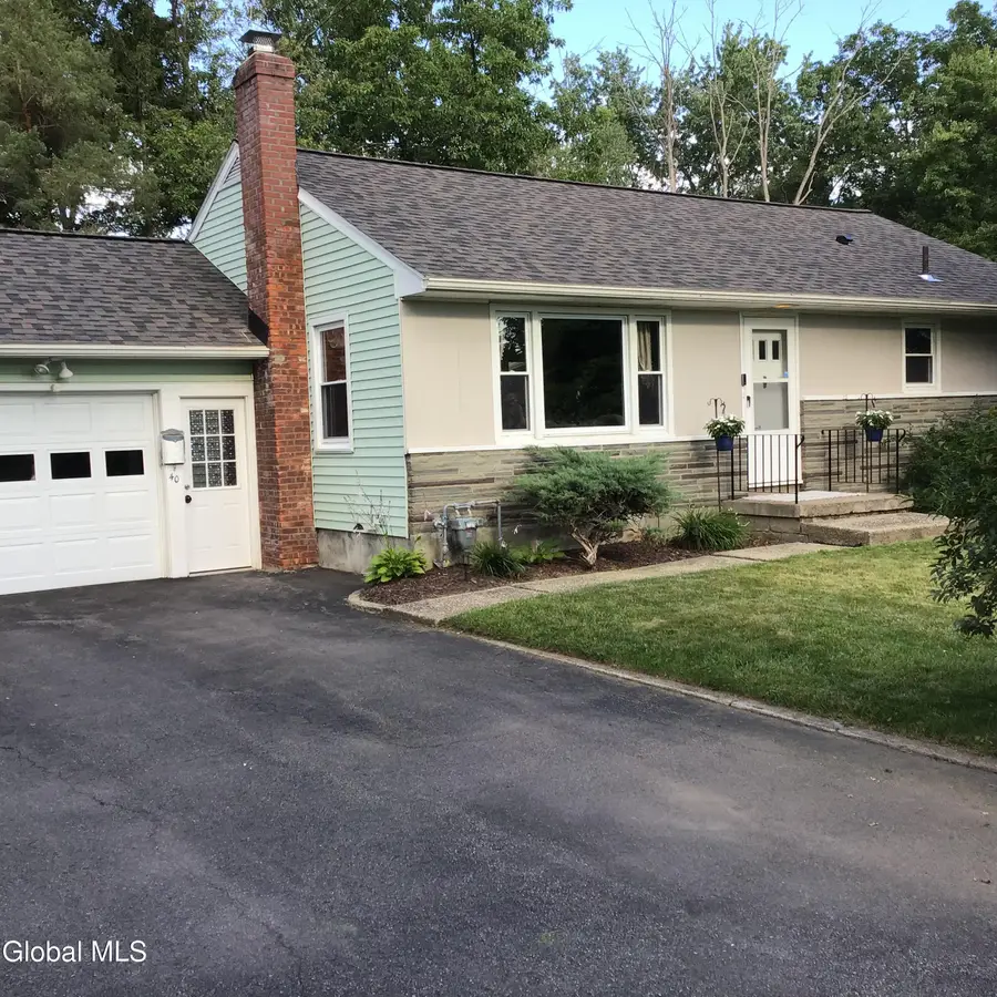 40 Glendale Road, Latham, NY 12110 - #2
