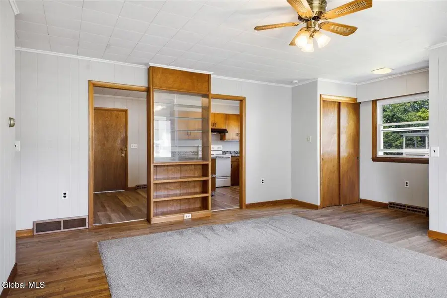 16 4th Avenue, Warrensburg, NY 12885 - #3