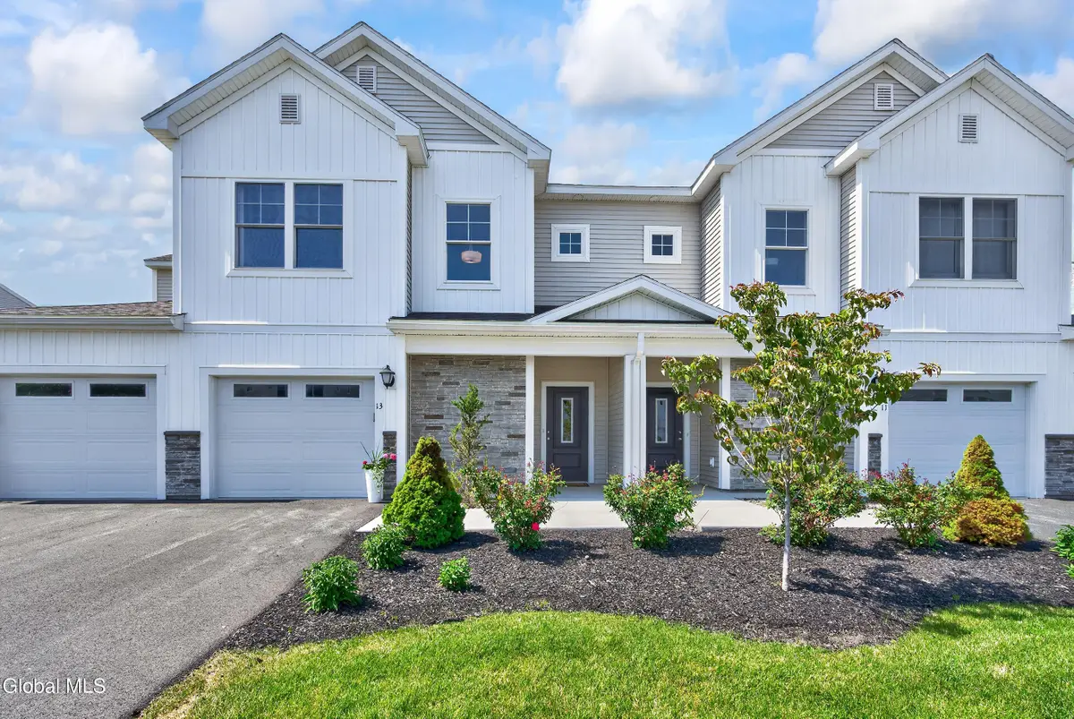 13 Kendra Court, Colonie, NY 12047 - #1