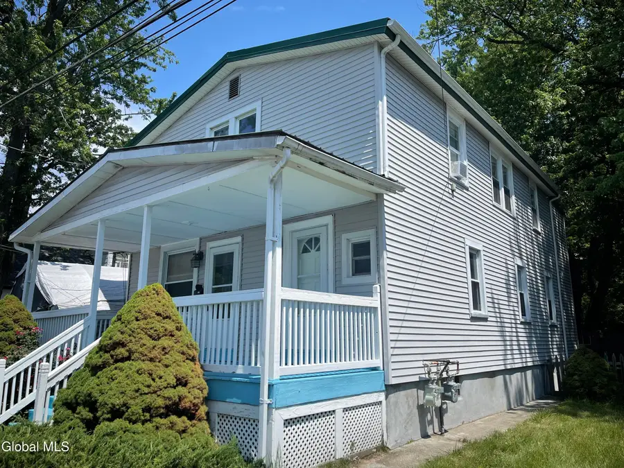 11 Sunnyside Avenue, Colonie, NY 12205 - #2