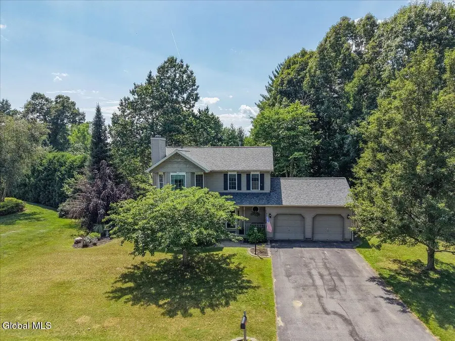 4 S Whitney Road, Saratoga Springs, NY 12866 - #2