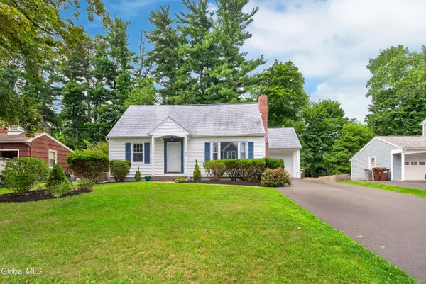 142 Fernbank Avenue, Bethlehem, NY 12054