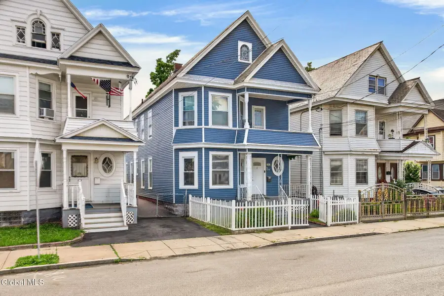 928 Delamont Avenue, Schenectady, NY 12307 - #2