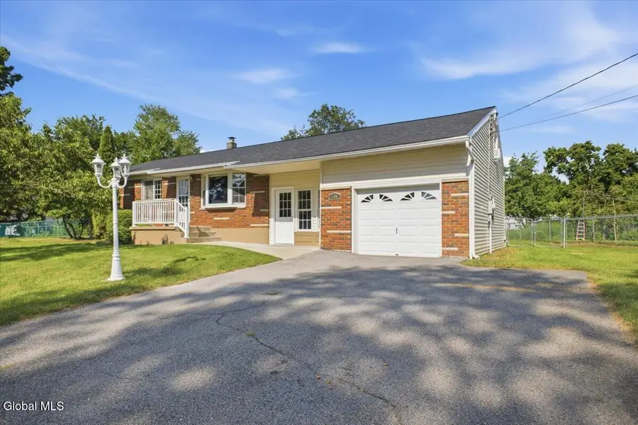 1100 Ireland Road, Rotterdam, NY 12303 - #2